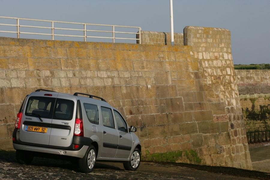  Dacia Logan MCV 2008 года  (фото 49 из 67)